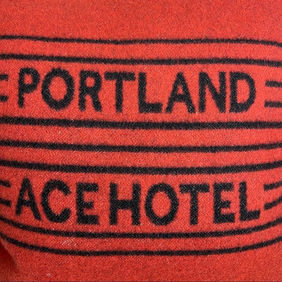 RARE HTF Pendleton Ace Hotel Portland Goose Down Wool Throw Pillow SOLD OUT Stag - Picture 3 of 12